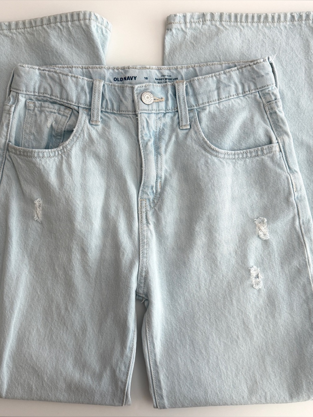 EUC Old Navy High-Rise Baggy Wide Leg Light Blue Jeans